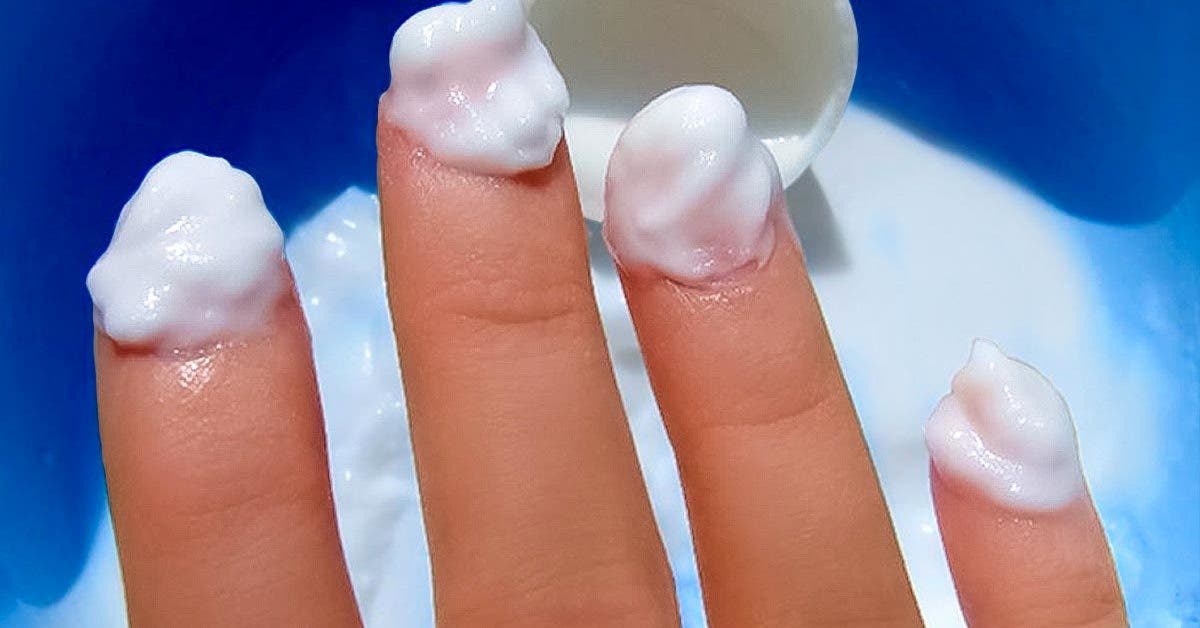Comment utiliser le bicarbonate de soude pour des ongles plus longs et plus forts ?
