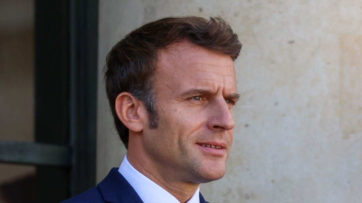 Emmanuel Macron : la réforme des retraites sera au cœur de cette année 2023