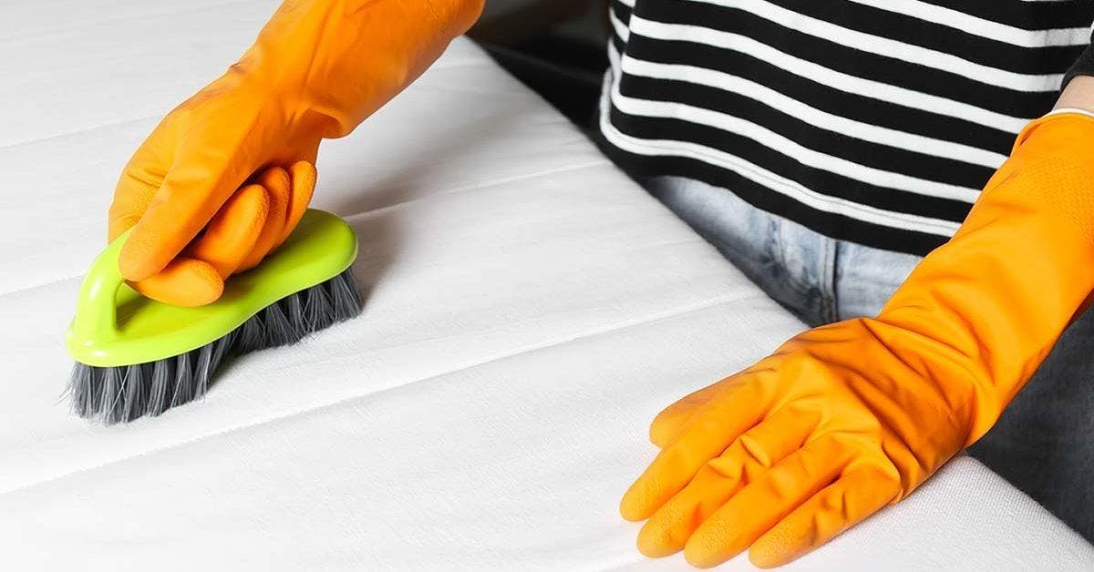 Astuces de grand-mère : comment nettoyer un matelas ?