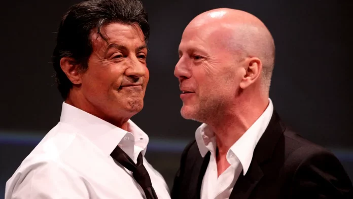 Sylvester Stallone donne des nouvelles de la santé de son ami Bruce Willis et c'est inquiétant